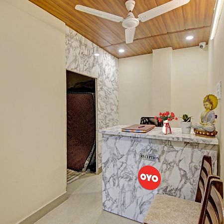 Oyo Flagship 80772 Hotel The Grand Rdc Ghaziabad Exterior photo